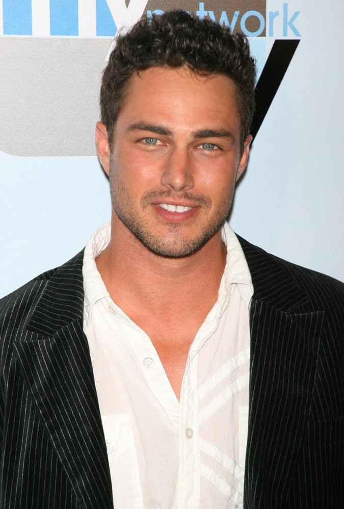 Taylor Kinney;<br>MyNetworkTV Upfront Presentation