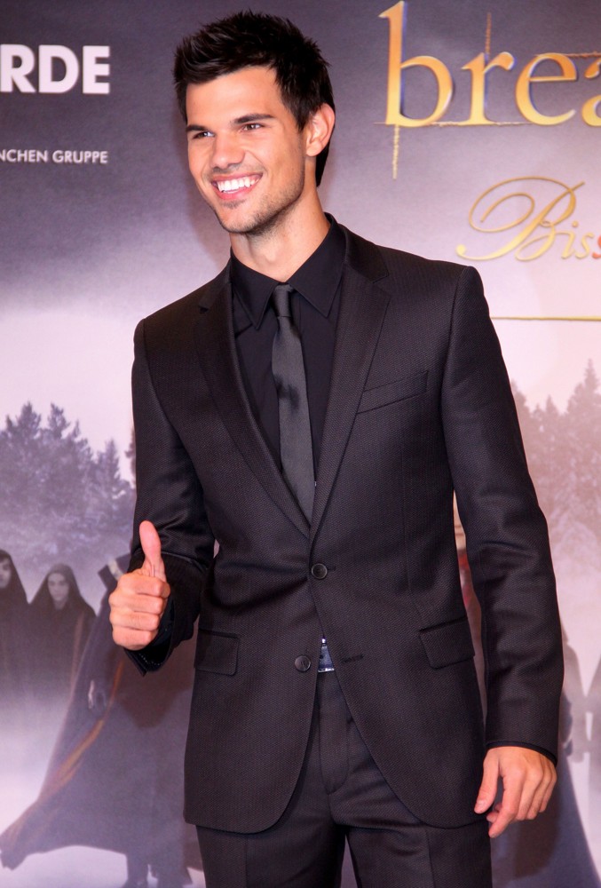 Taylor Lautner;<br>Twilight Saga Breaking Dawn - Biss zum Ende der Nacht Teil 2 Premiere