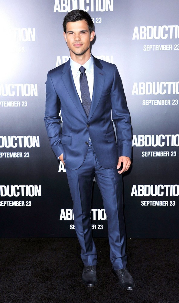 Taylor Lautner;<br>The Premiere of Abduction - Arrivals