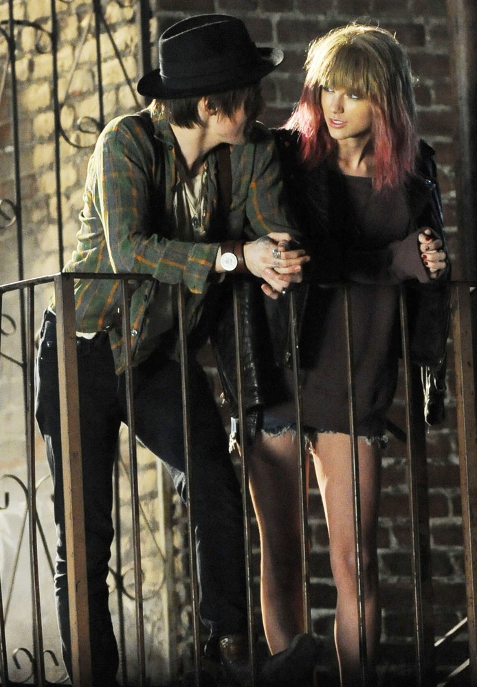 Taylor Swift;<br>Taylor Swift on The Set of Her Video I Knew You Were Trouble