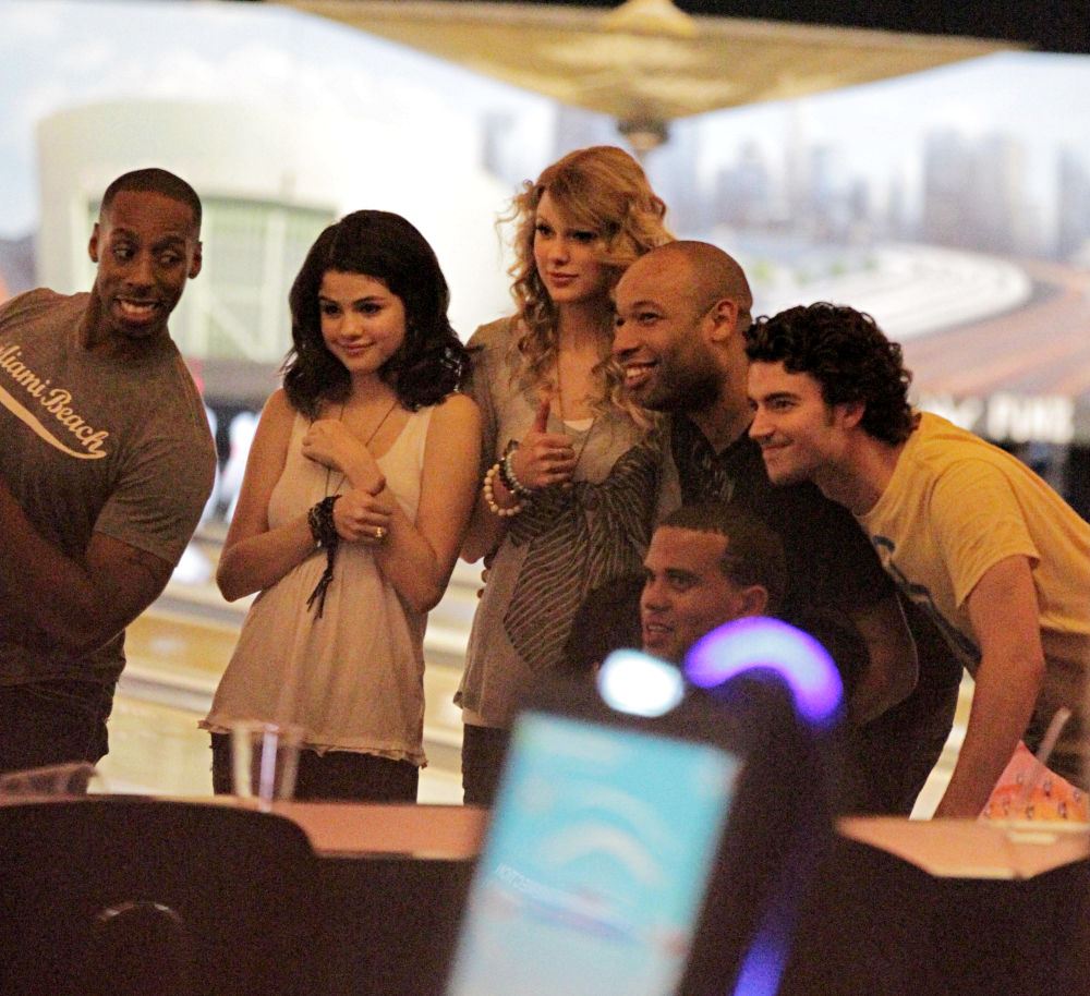 Taylor Swift Hung Out With Cory Monteith and Taylor Lautner Taylor Swift Hung Out With Cory Monteith and Taylor Lautner