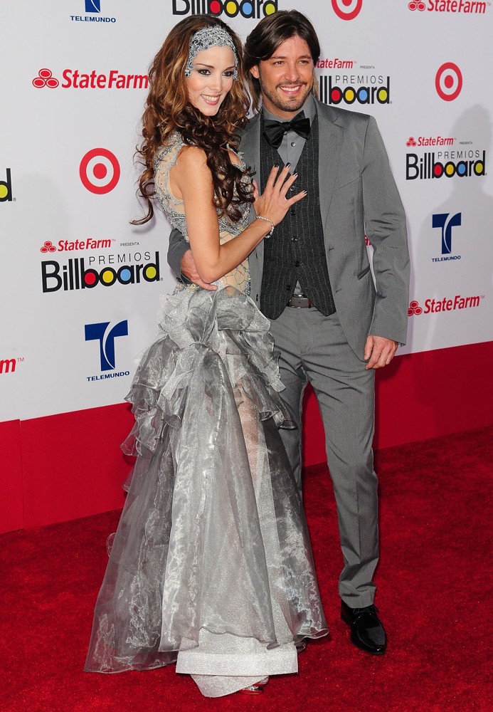 Carolina Tejera;Melvin Cabrera;<br>Billboard Latin Music Awards 2012 - Arrivals