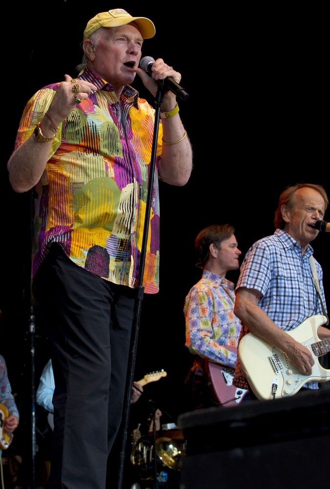 The Beach Boys Picture 32 The Beach Boys Performing Live on Their