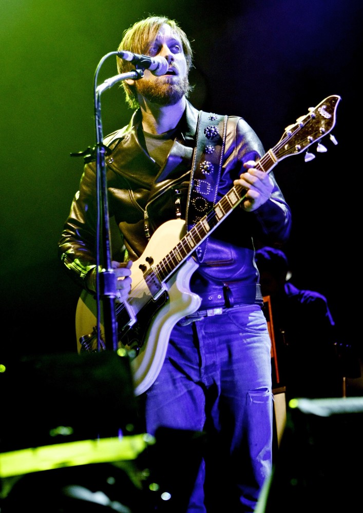 Dan Auerbach;The Black Keys;<br>The Black Keys Performing Live