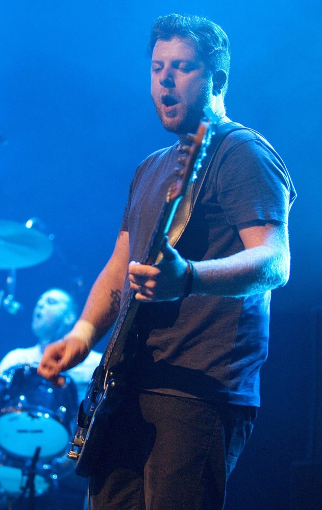 Barry Fratelli;The Fratellis;<br>The Fratellis Performing
