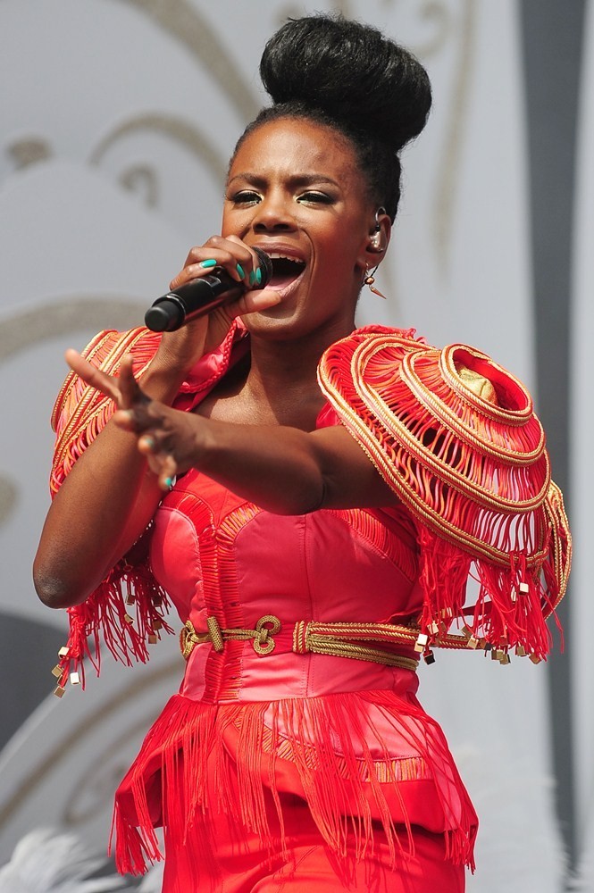 The Noisettes;<br>V Festival - Day Two
