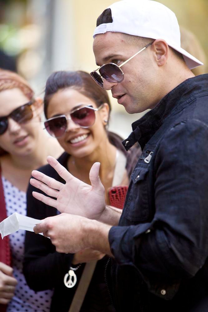 The Situation;<br>Jersey Shore Cast Are Working, The Manager Gets Flustered by The Convoy of Trucks