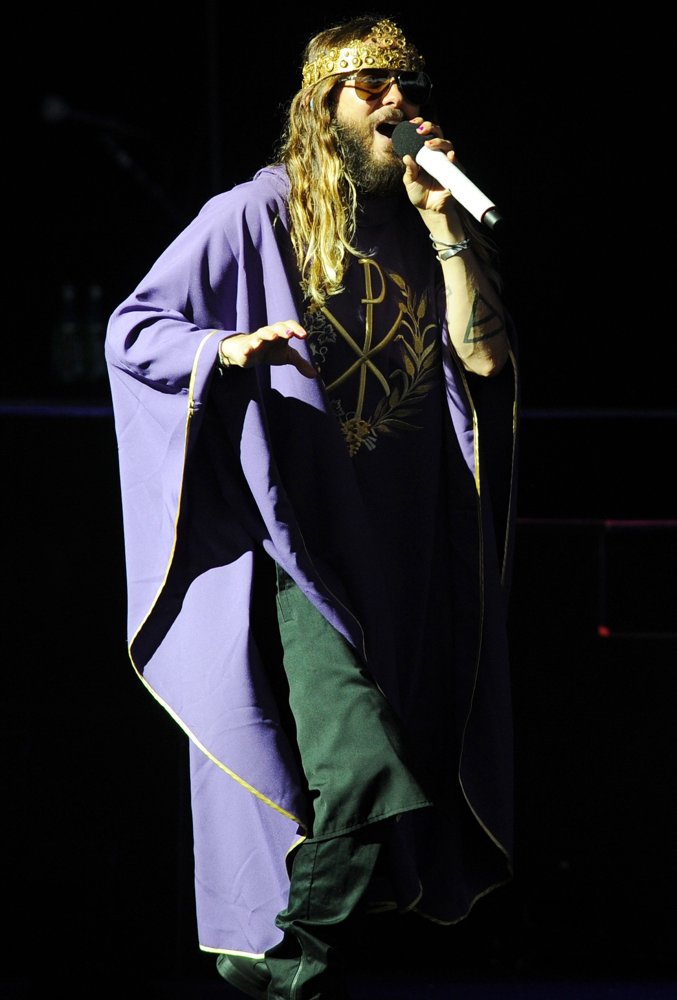 jared-leto Picture 1 - 30 Seconds to Mars Perform Live in Concert