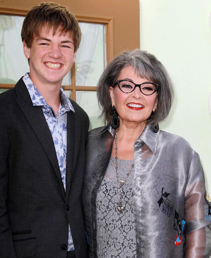 Buck Thomas;Roseanne Barr;<br>Comedy Central Roast of Roseanne Barr