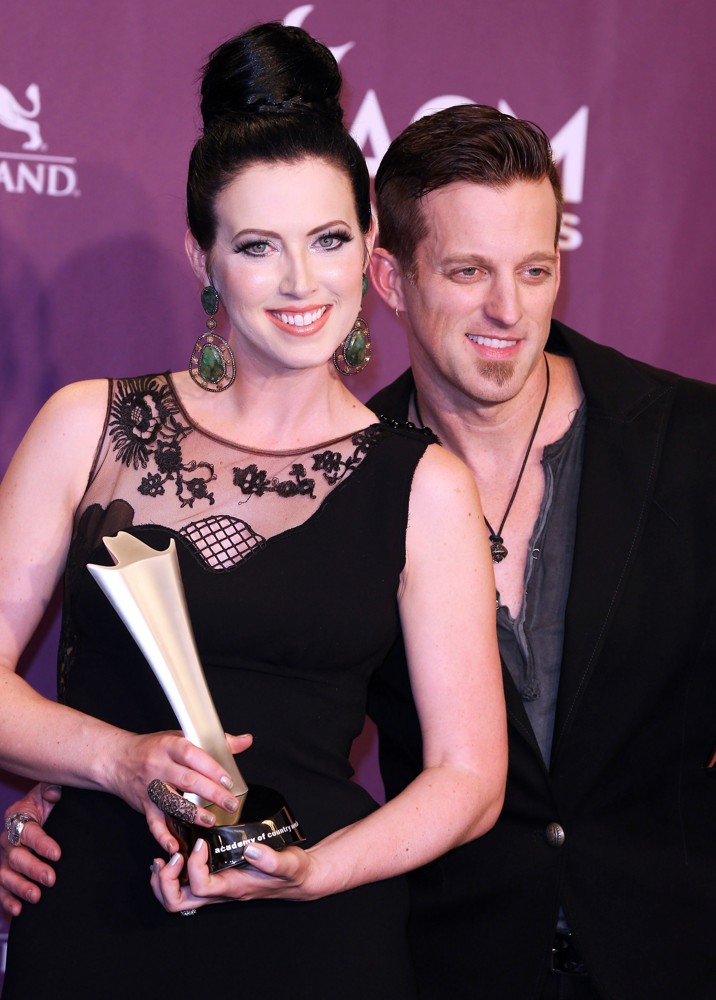 Thompson Square;<br>48th Annual ACM Awards - Press Room