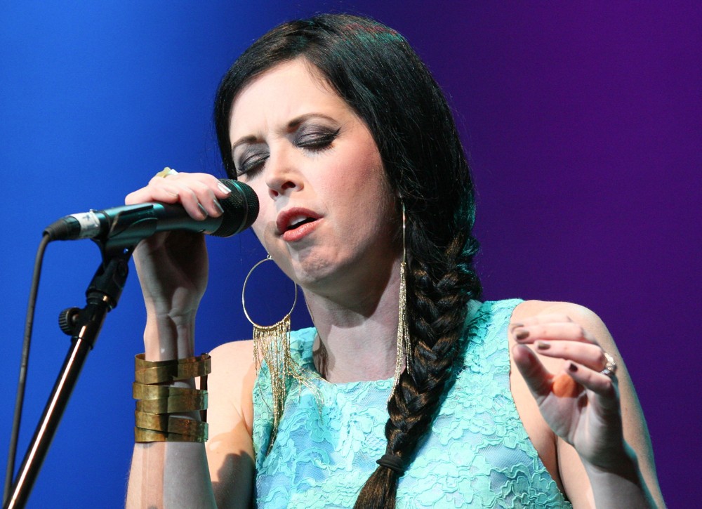 Shawna Thompson;Thompson Square;<br>Starz and Guitars