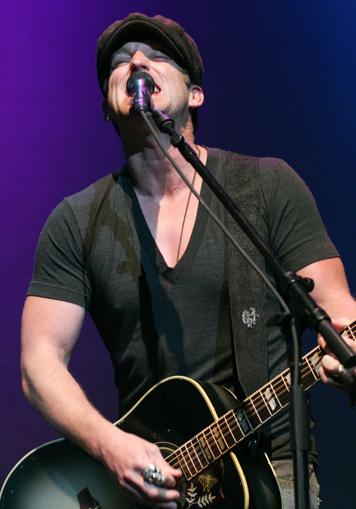 Keifer Thompson;Thompson Square;<br>Starz and Guitars