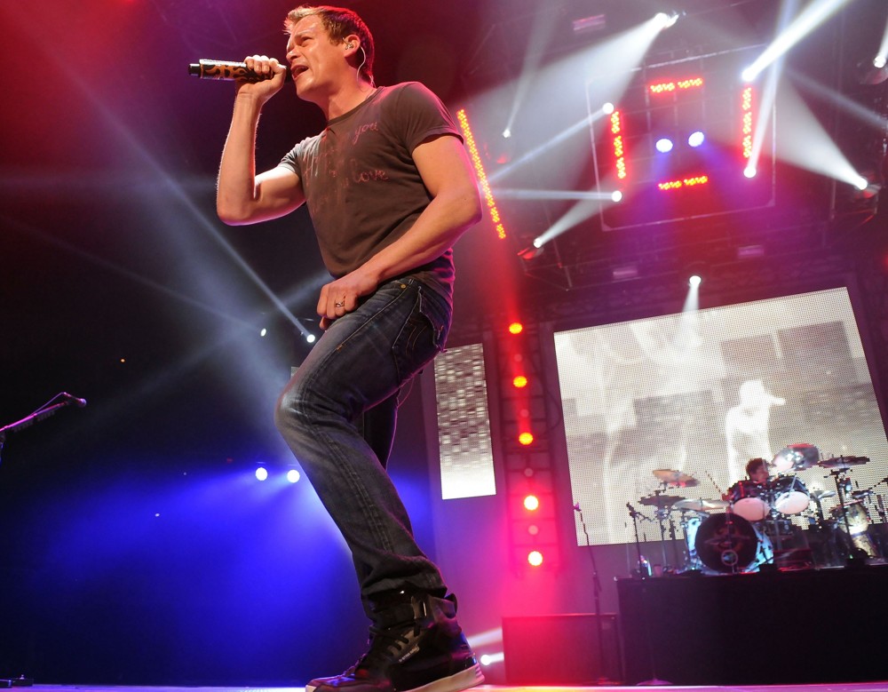 3 Doors Down Picture 12 3 Doors Down Perform Live On Stage