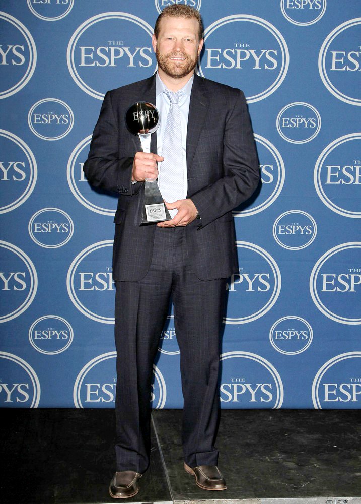 Tim Thomas;<br>The 2011 ESPY Awards - Press Room