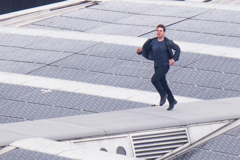 Tom Cruise;<br>Tom Cruise Filming Mission: Impossible 6