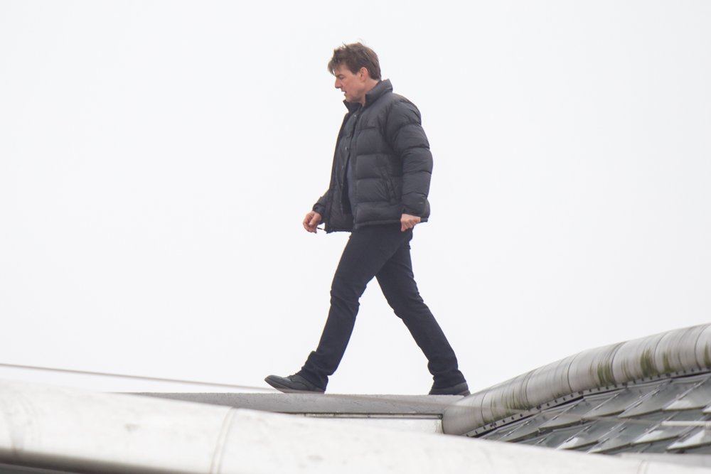 Tom Cruise;<br>Tom Cruise Filming Mission: Impossible 6