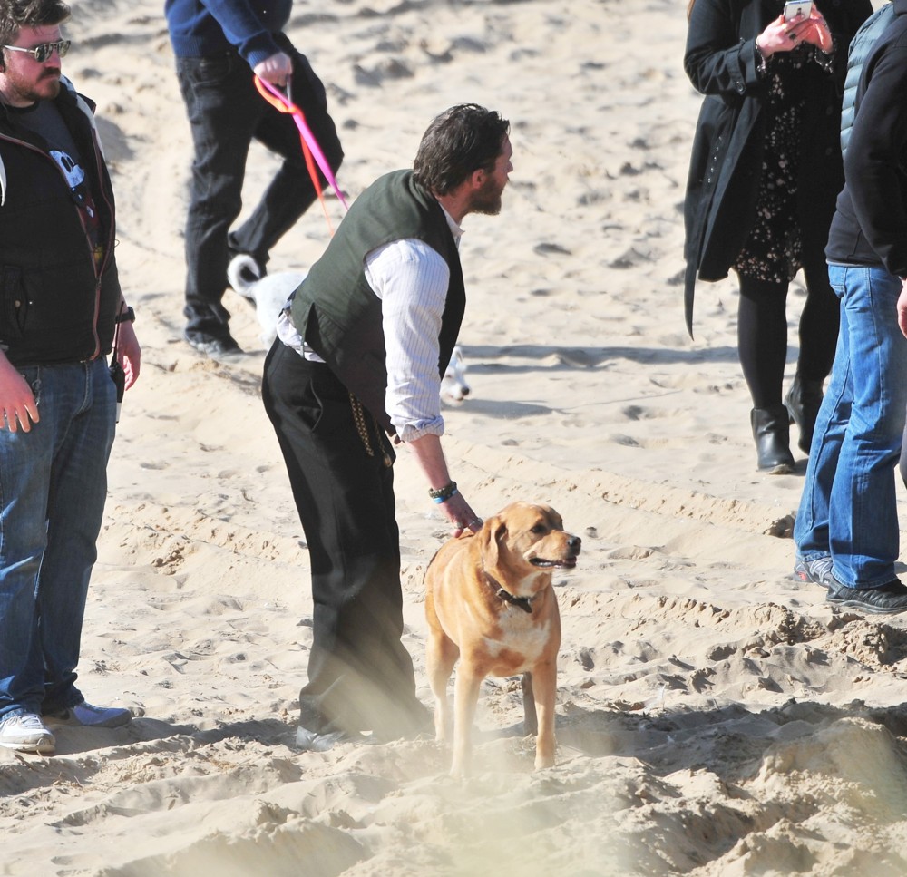 tom-hardy Picture 1 - Filming Peaky Blinders
