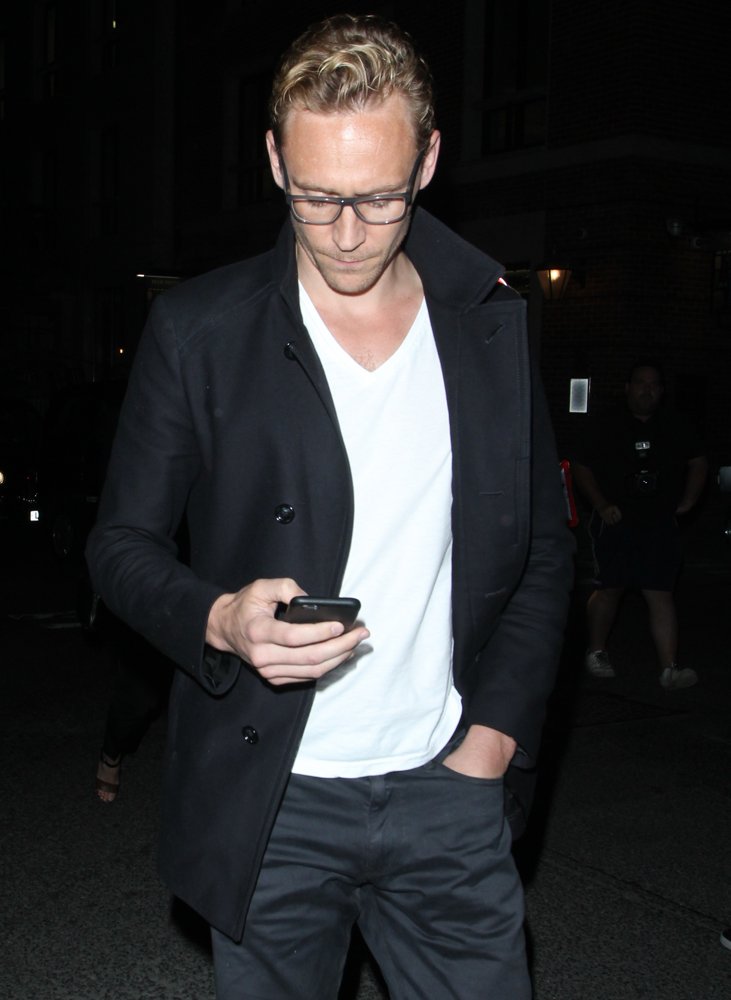 Tom Hiddleston;<br>Tom Hiddleston and Elizabeth Olsen Leave The Wolseley Restaurant