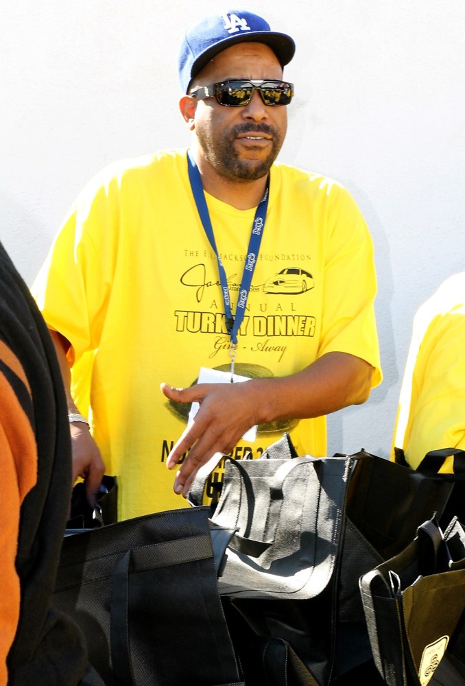 Tone Loc;<br>Celebrities Come Out to Feed The Homeless for Thanksgiving