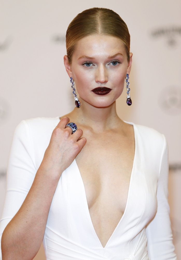 Toni Garrn;<br>Bambi Awards 2014 - Red Carpet Arrivals