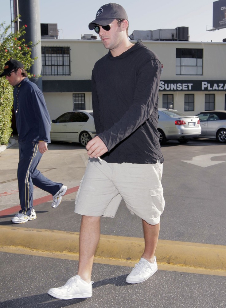 Tony Romo;<br>Tony Romo Goes to Lunch with A Friend