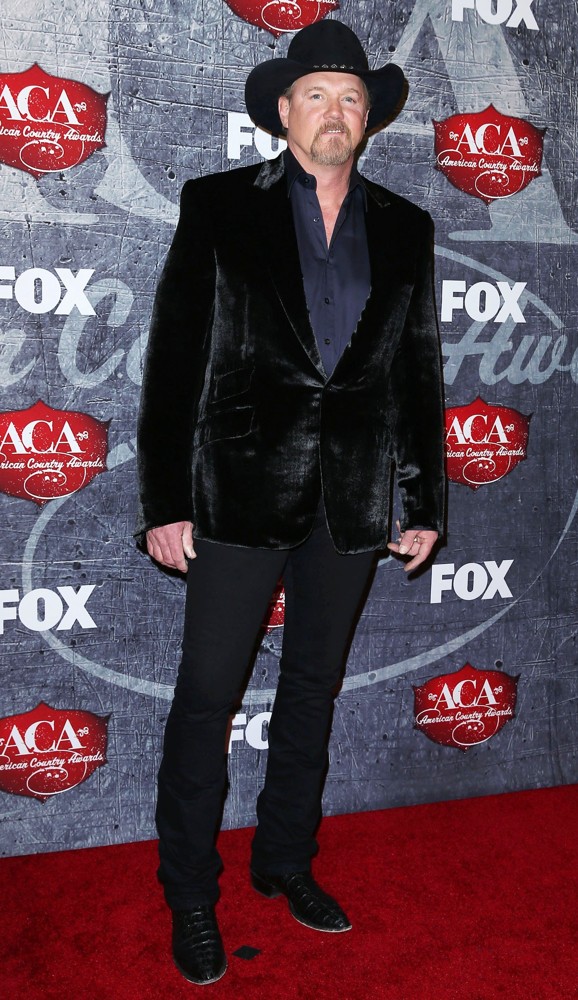 Trace Adkins;<br>2012 American Country Awards - Arrivals