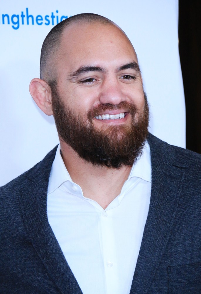 Travis Browne;<br>20th Anniversary Erasing The Stigma Leadership Awards - Arrivals