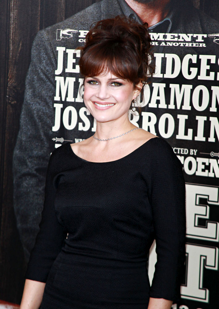 Carla Gugino;<br>New York Premiere of 'True Grit'