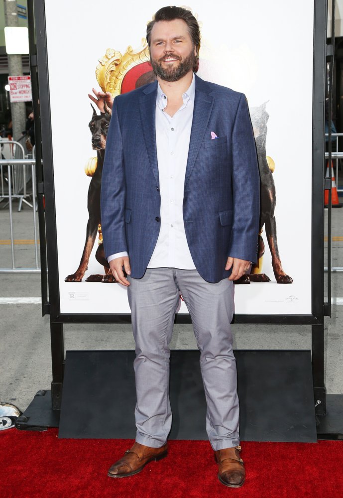 is tyler labine married tyler labine pictures with high quality photos is tyler labine married tyler labine pictures with high quality photos