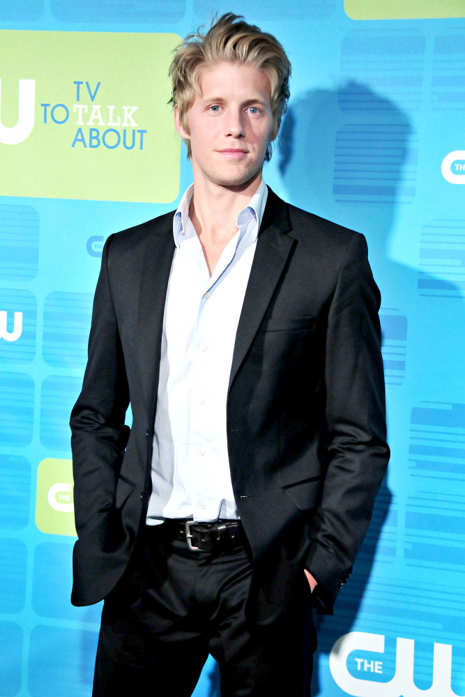 Matt Barr Pictures, Latest News, Videos.
