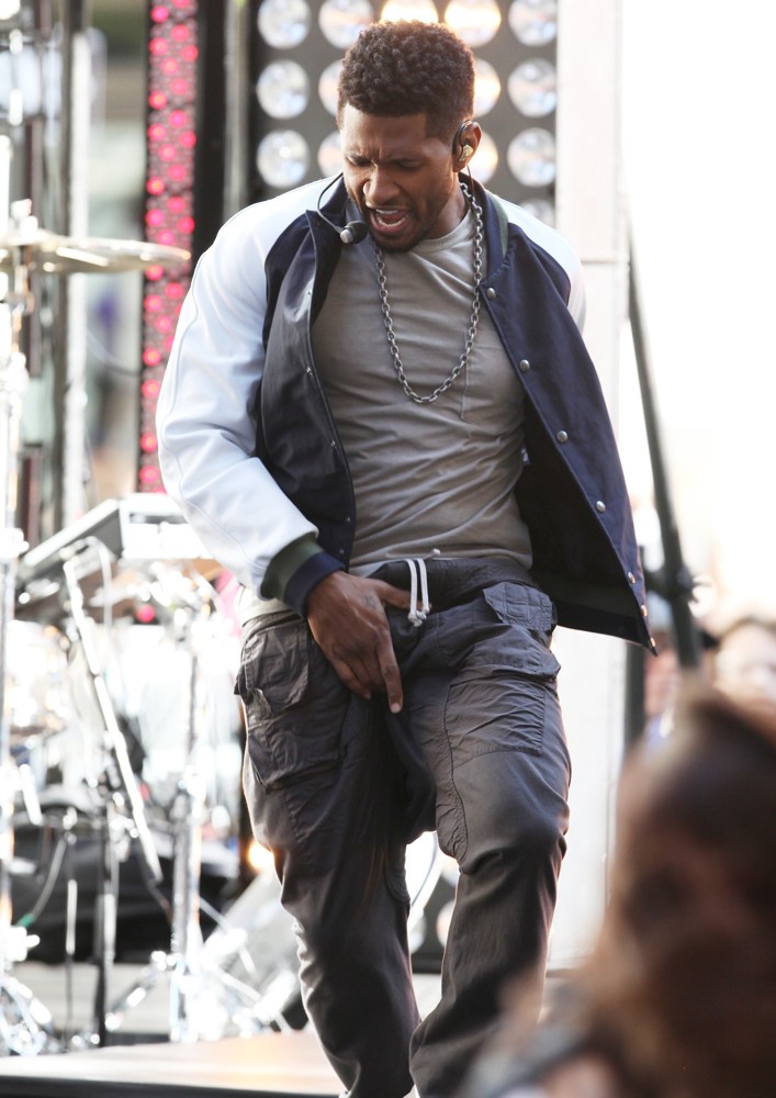 Usher;<br>Usher Performing Live as Part of The Today Show's Concert Series