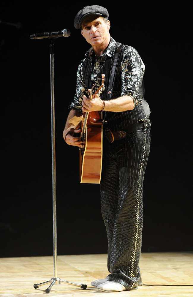 David Lee Roth;Van Halen;<br>Van Halen Performing Live During The Different Kind of Truth Tour 2012