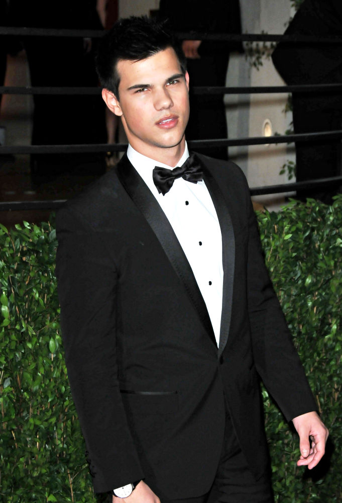 Taylor Lautner;<br>The 82nd Annual Academy Awards (Oscars) - Vanity Fair Party - Arrivals