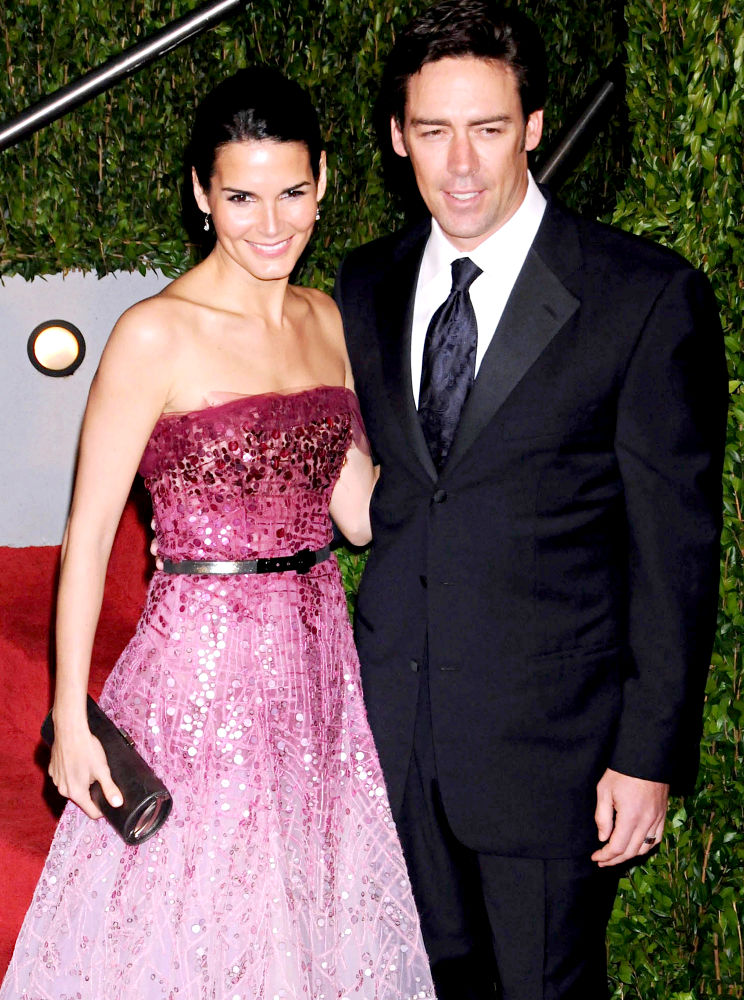 Angie Harmon;Jason Sehorn;<br>The 82nd Annual Academy Awards (Oscars) - Vanity Fair Party - Arrivals