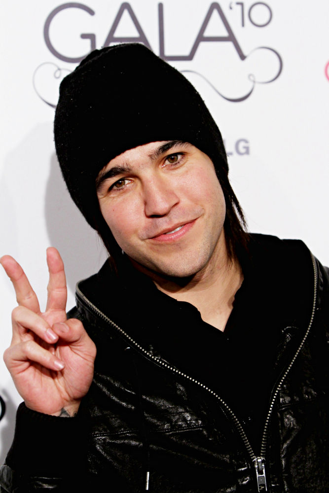 Pete Wentz;<br>Vh1 Save The Music Foundation Gala