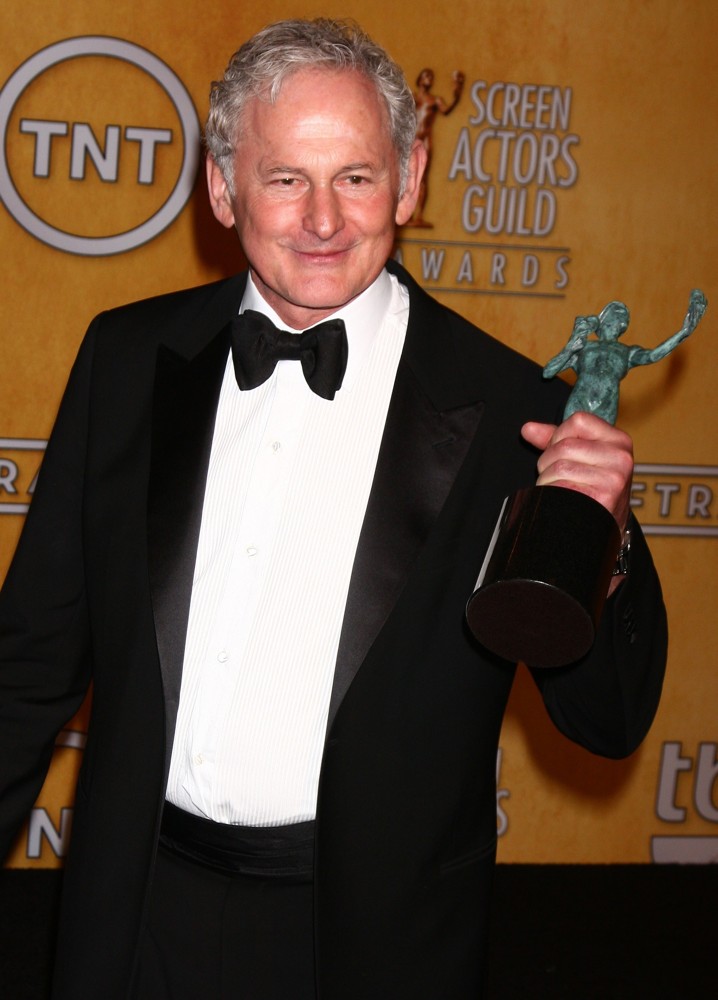 Victor Garber Picture 1 - 19th Annual Screen Actors Guild Awards