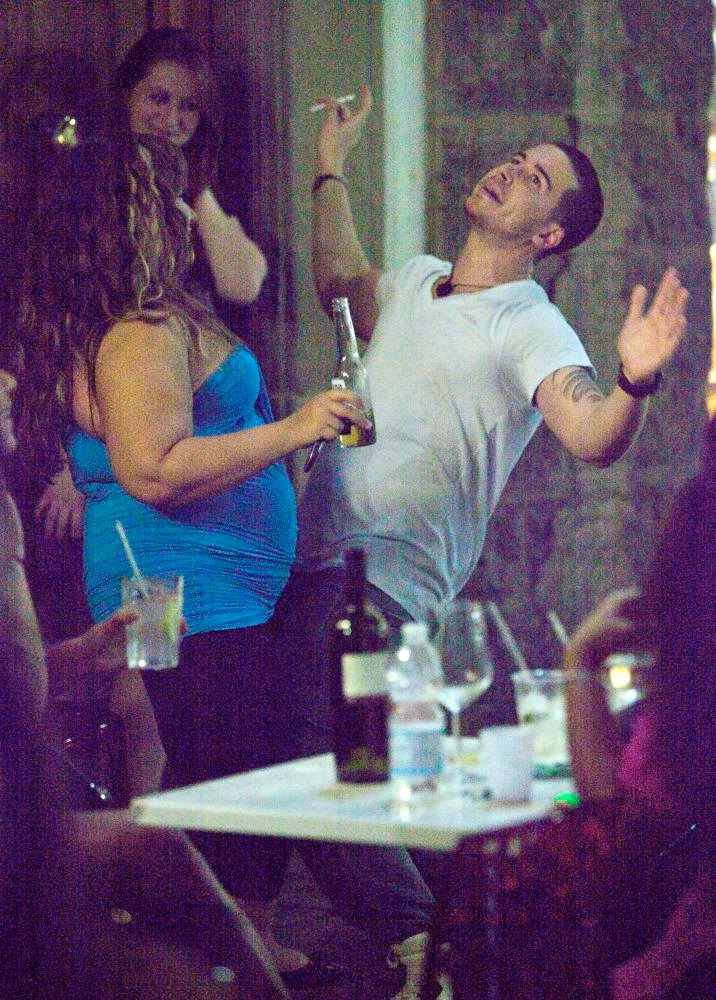 Vinny Guadagnino;<br>Jersey Shore Cast Members Spend The Evening Drinking at Astor Cafe