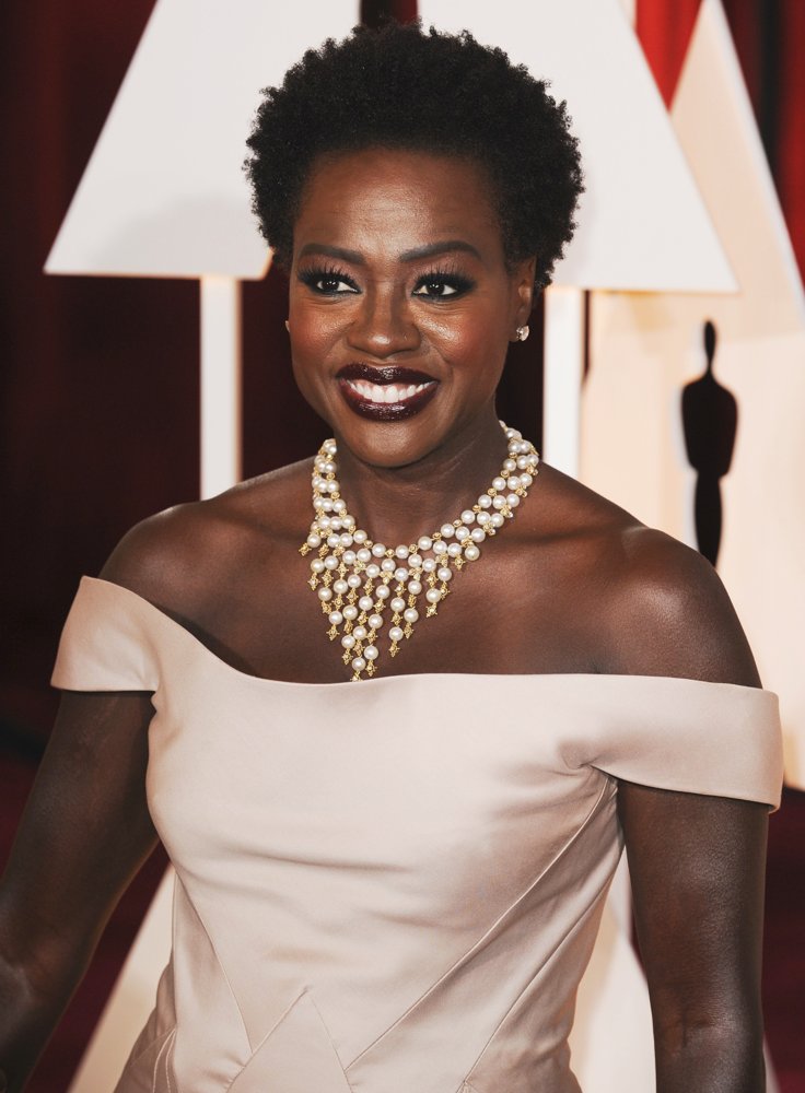 Viola Davis Picture 1 - The 87th Annual Oscars - Red Carpet Arrivals
