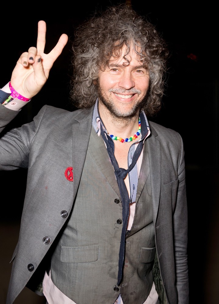 the flaming lips a change at christmas say it isn t so the flaming lips a change at christmas say it isn t so