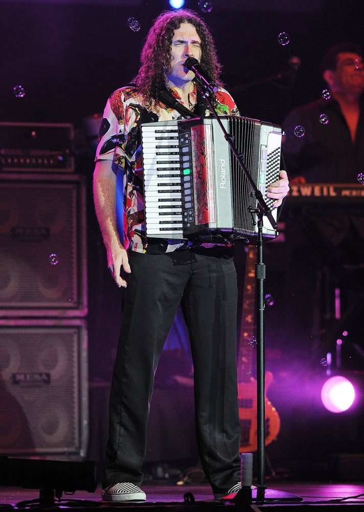 weird-al-yankovic Picture 1 - Weird Al Yankovic Performs