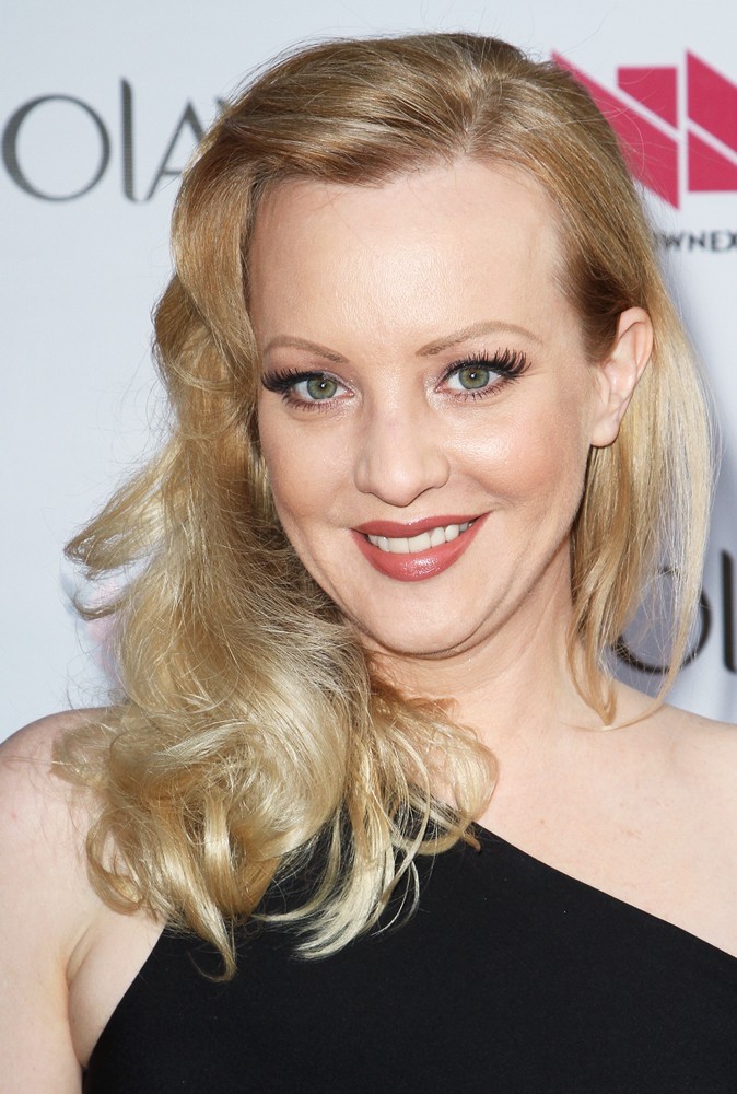 Wendi McLendon-Covey;<br>LOGO's 2012 NewNowNext Awards