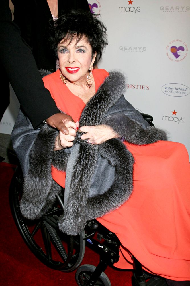 Elizabeth Taylor<br>'Love Letters' Theatre Play