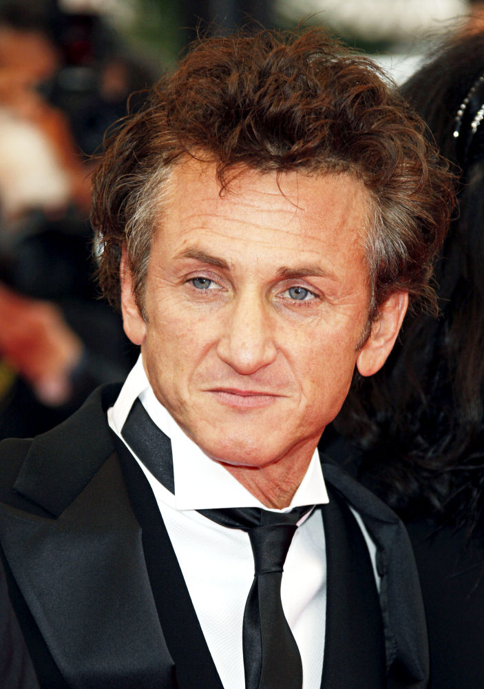 Sean Penn;<br>The 2008 Cannes Film Festival - Day 12 Palme d'Or Closing Ceremony - Arrivals