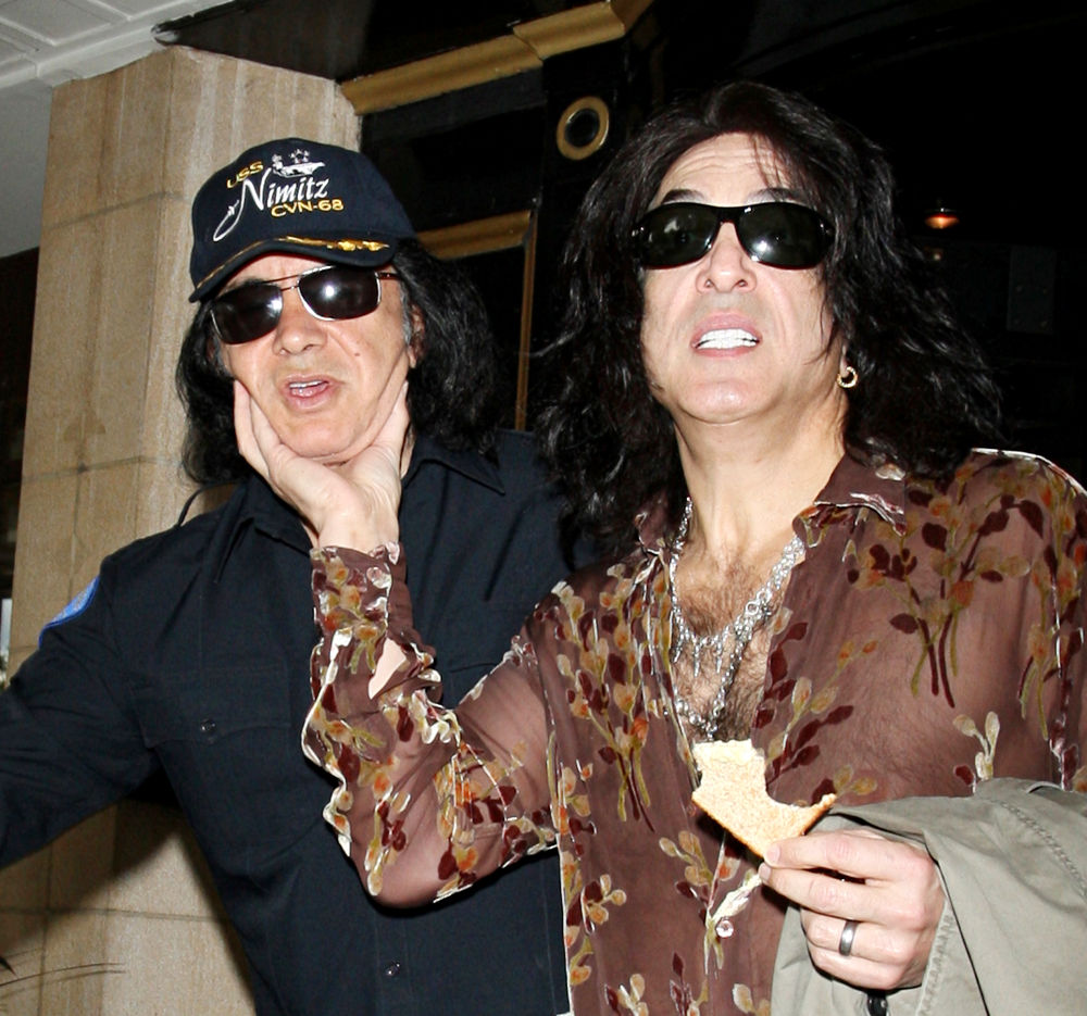 Gene Simmons and Paul Stanley Pay Tribute to Bill Aucoin