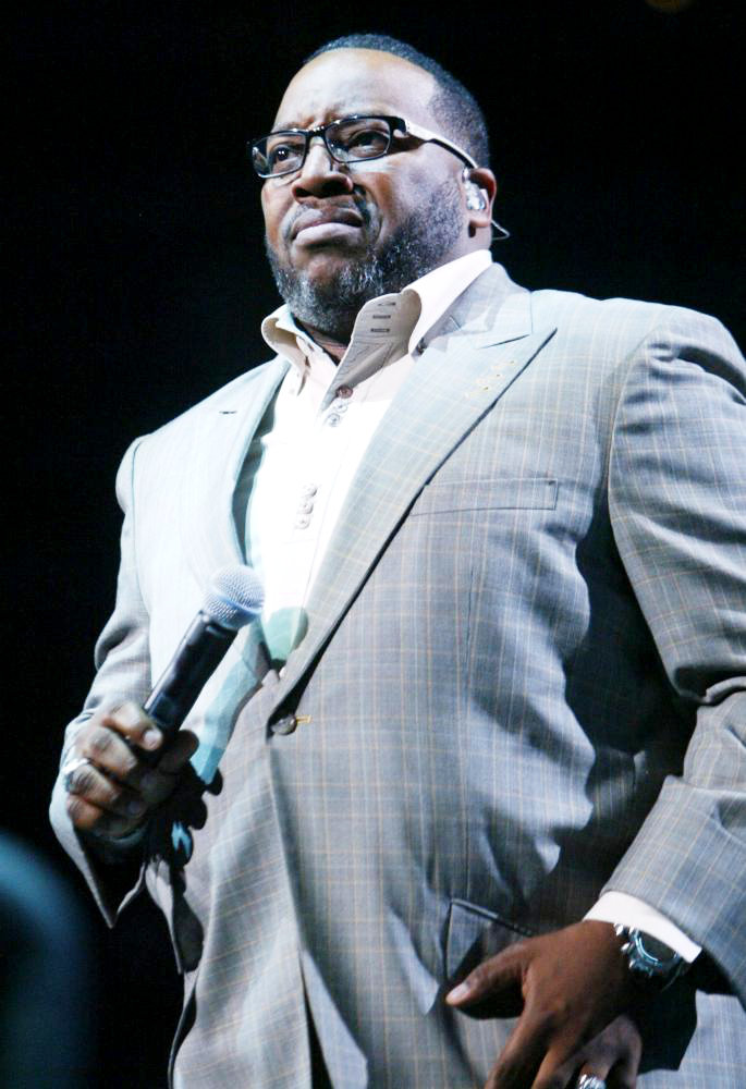 Marvin Sapp Pictures, Latest News, Videos.