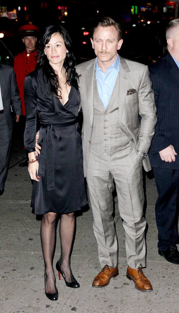 http://www.aceshowbiz.com/images/wennpic/wenn2630686.jpg