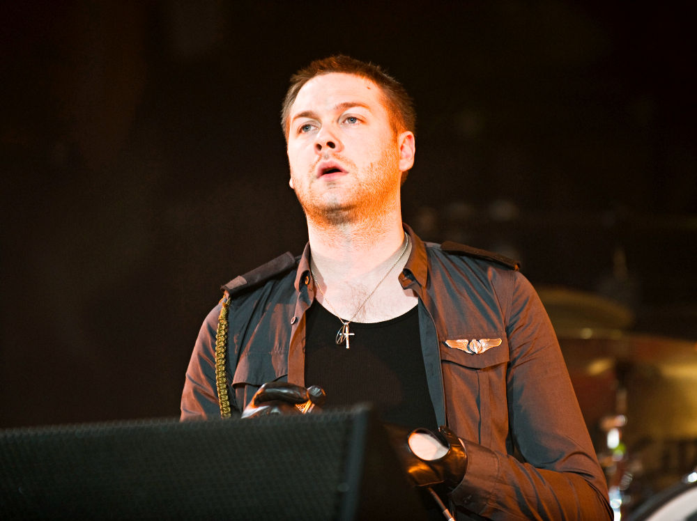 Tom Meighan;Kasabian;<br>Kasabian performing live