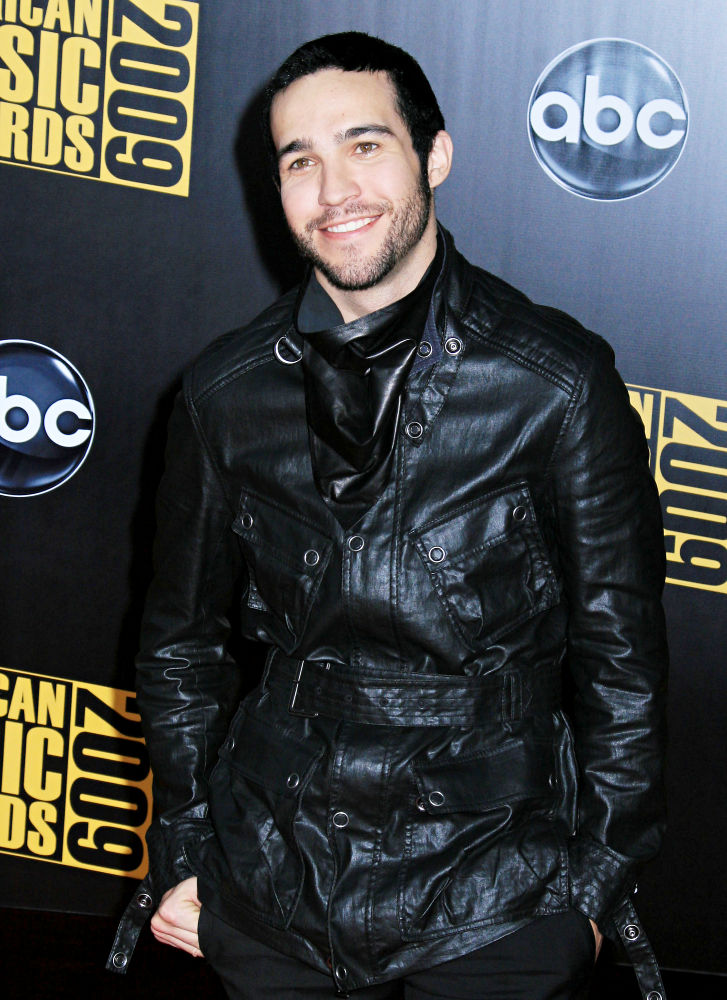Pete Wentz;<br>2009 American Music Awards - Arrivals