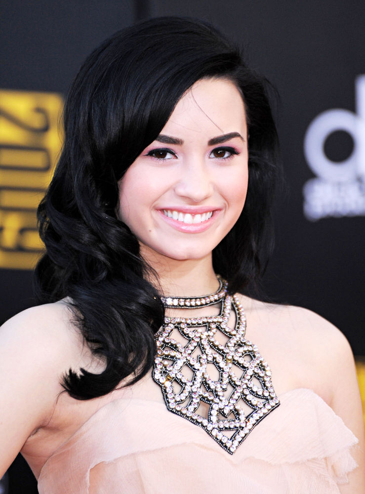 Demi Lovato;<br>2009 American Music Awards - Arrivals