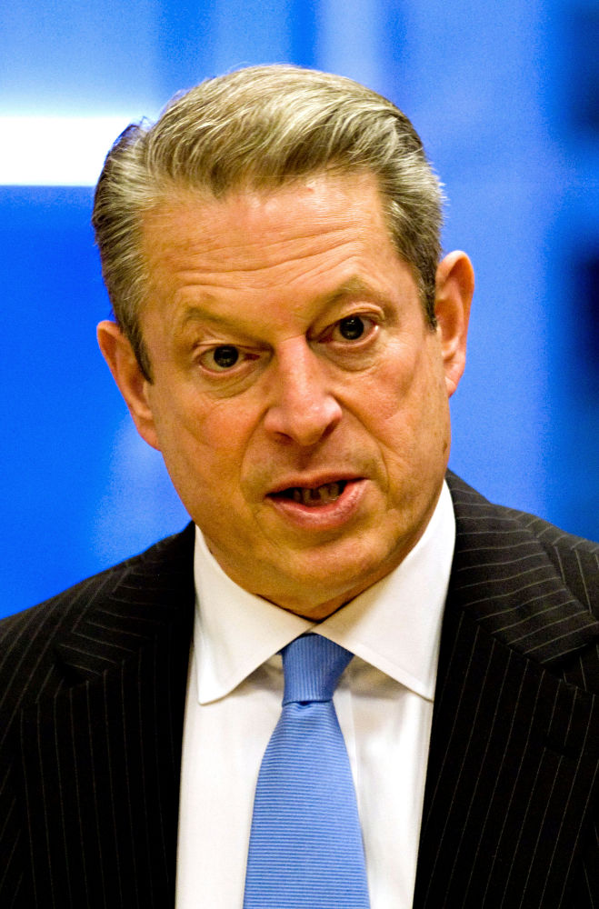 Al Gore;<br>Al Gore Signing Copies of 'Our Choice: A Plan to Solve The Climate Crisis'